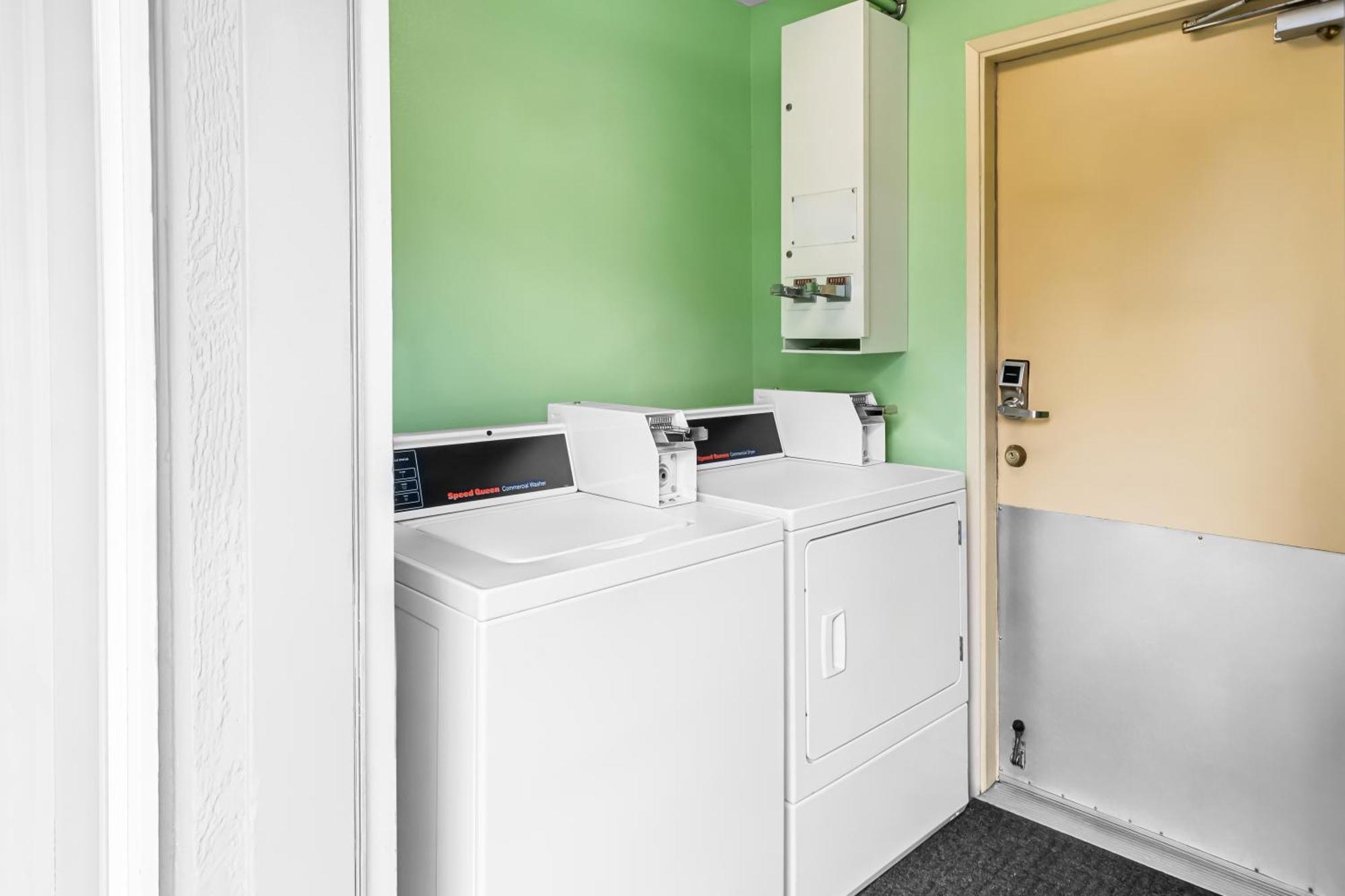 Quality Inn & Suites Vancouver - Hazel Dell Kültér fotó