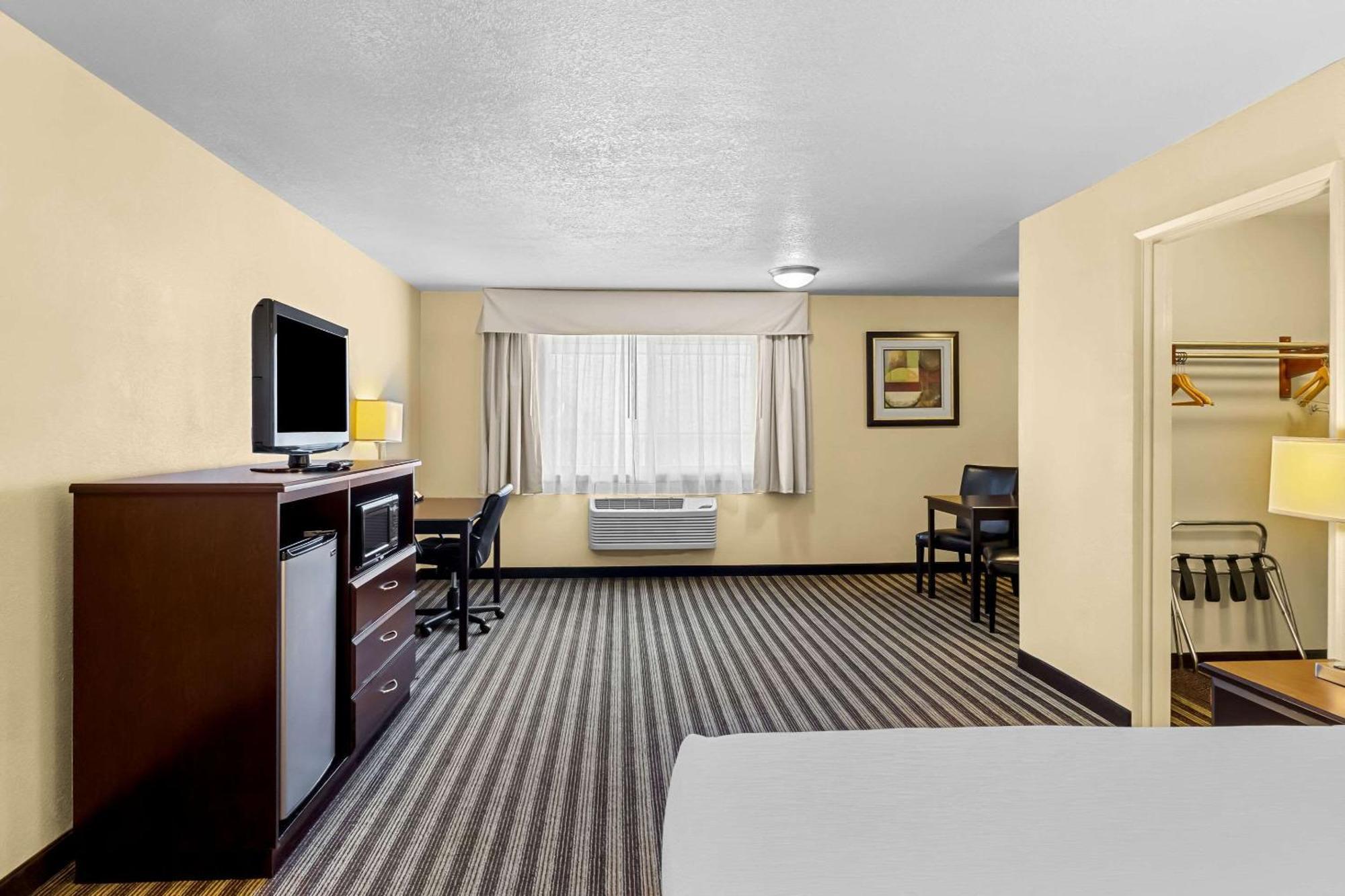 Quality Inn & Suites Vancouver - Hazel Dell Kültér fotó