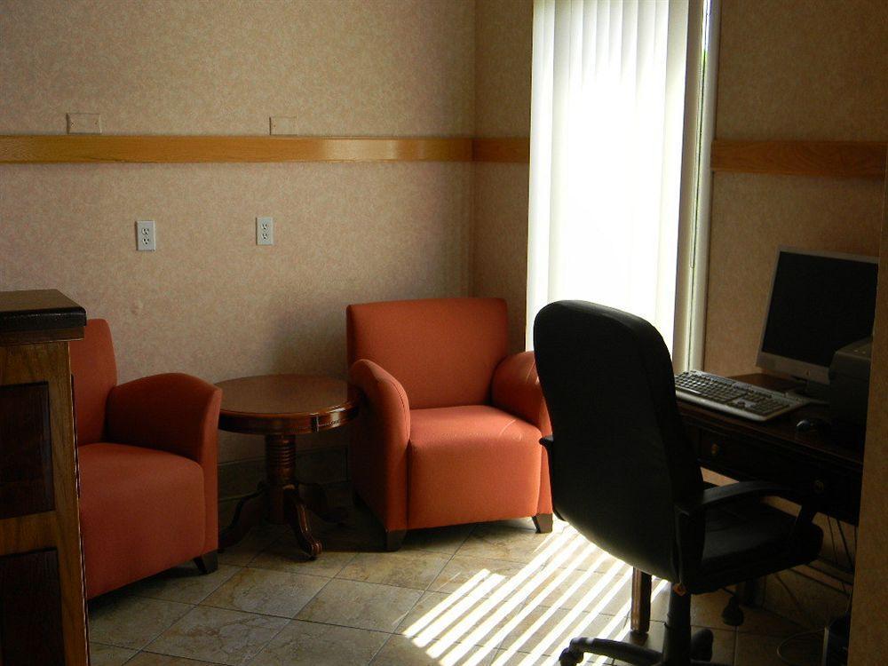 Quality Inn & Suites Vancouver - Hazel Dell Kültér fotó