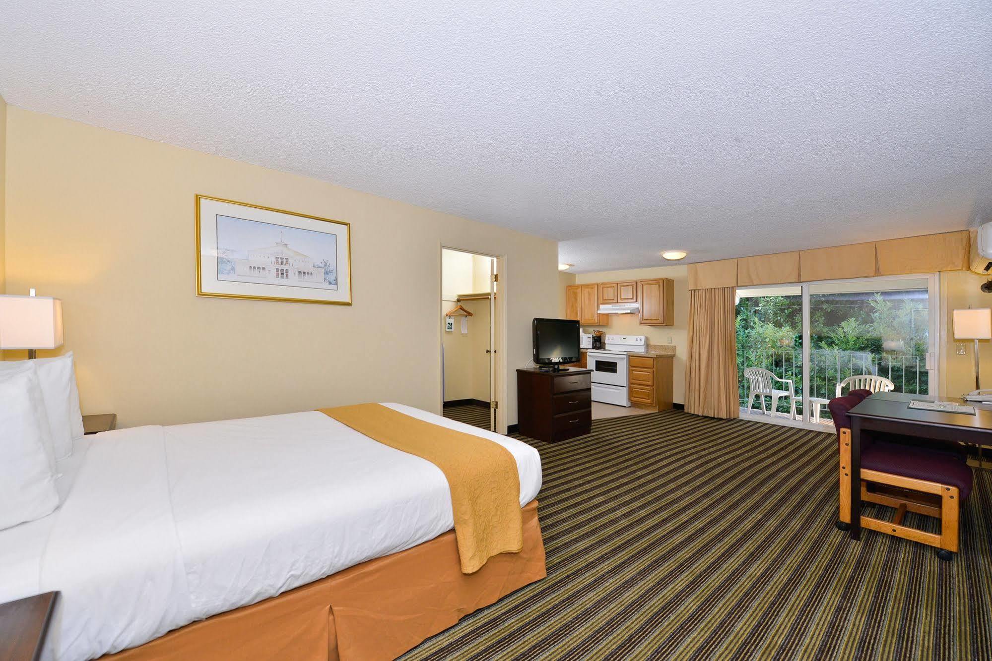 Quality Inn & Suites Vancouver - Hazel Dell Kültér fotó