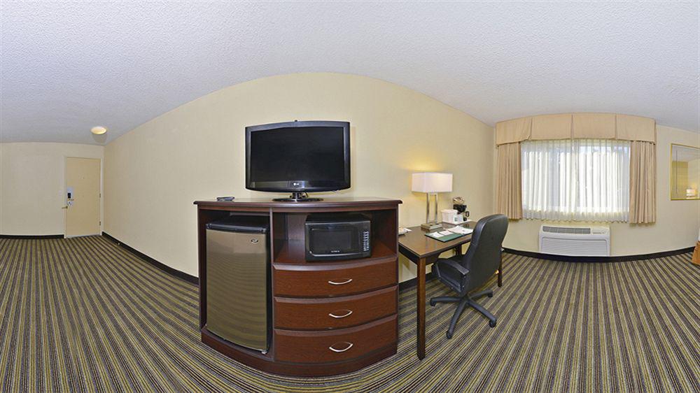 Quality Inn & Suites Vancouver - Hazel Dell Kültér fotó